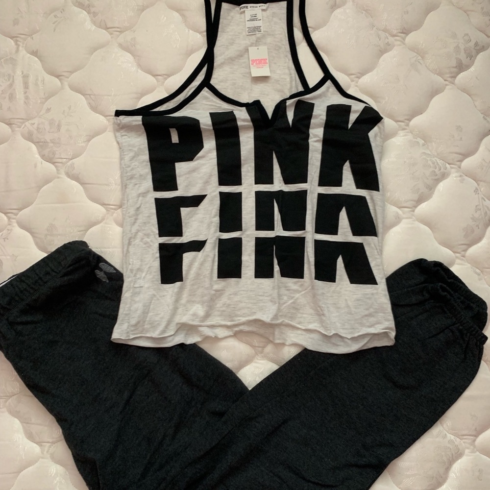Victoria’s Secret Pink lounge Outfit